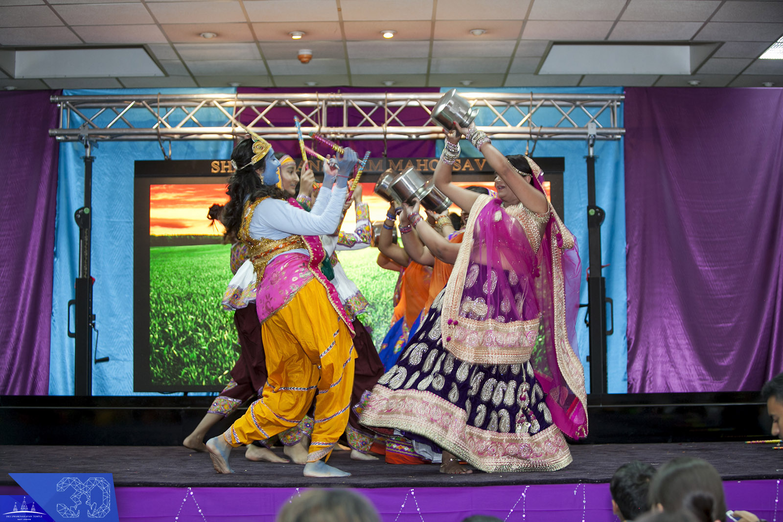 105 copy - ©1987-2017 SKS Swaminarayan Temple East London